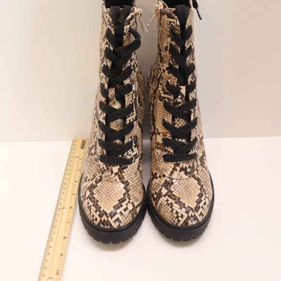 Steve Maden Snakeskin Embossed on Leather Ankle Chunky Heeled Boot Size 7M - Picture 7 of 8